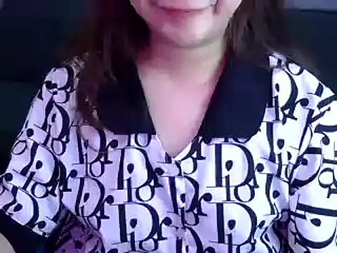 Bee 2k online show from 05-13-26, 04:30