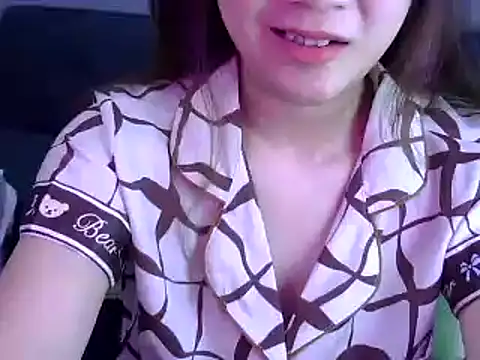 Bee 2k online show from 05-29-26, 04:29