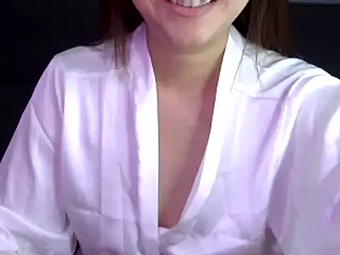 Bee 2k online show from 10-29-25, 04:33