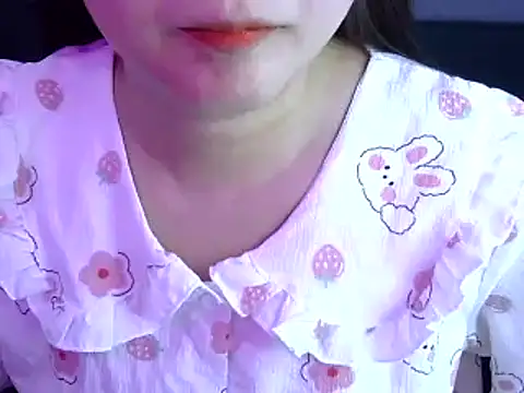 Bee 2k online show from 11-11-25, 04:40