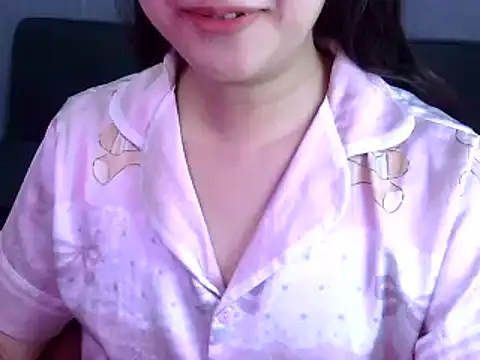 Bee 2k online show from 02-13-26, 05:18