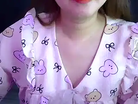 Bee 2k online show from 09-22-25, 04:40