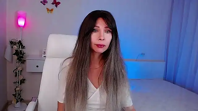 wendifoste online show from 11-21-25, 06:29