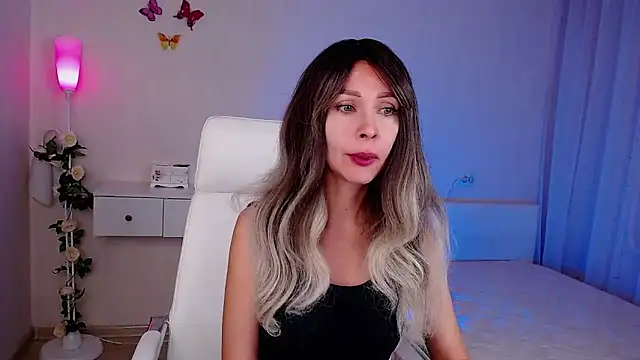 wendifoste online show from 11-06-25, 06:34