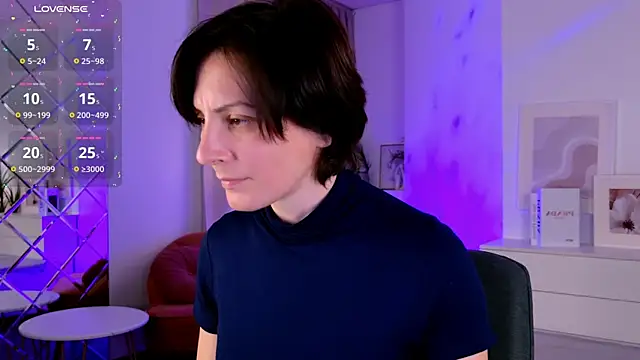 LorenDaze online show from 06-17-26, 02:05