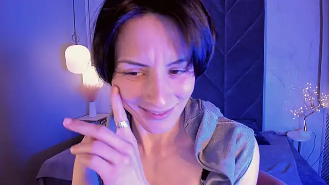 LorenDaze online show from 03-12-25, 04:46