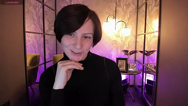 LorenDaze online show from 02-13-26, 07:41