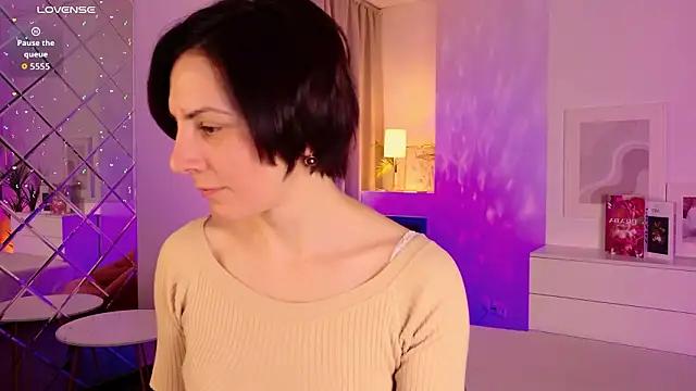 LorenDaze online show from 03-09-26, 05:55