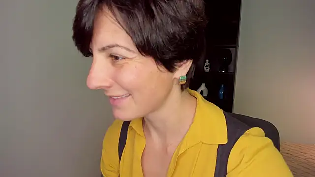 LorenDaze online show from 10-28-25, 02:38