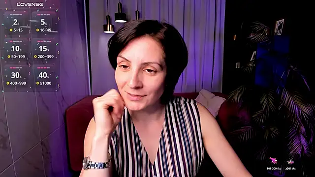 LorenDaze online show from 06-25-26, 02:11