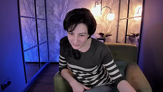 LorenDaze online show from 03-19-25, 01:51