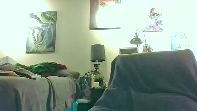 eatmeplease44 online show from 09-29-25, 06:24
