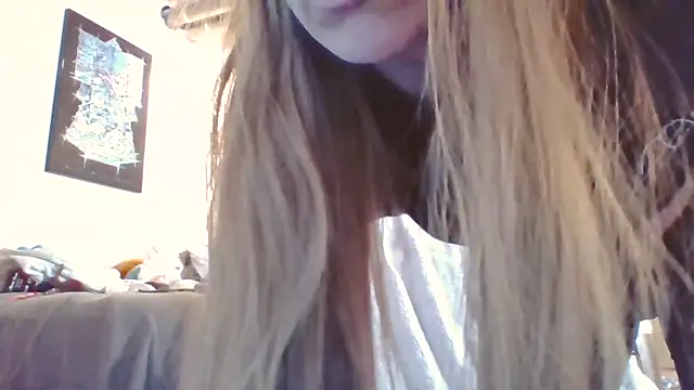 eatmeplease44 online show from 10-30-25, 10:06