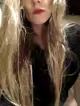 eatmeplease44 online show from 02-28-25, 05:04
