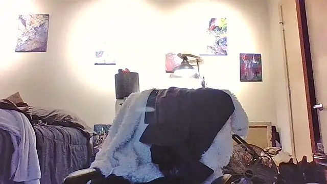 eatmeplease44 online show from 12-22-25, 10:21