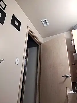 eatmeplease44 online show from 02-12-26, 06:40