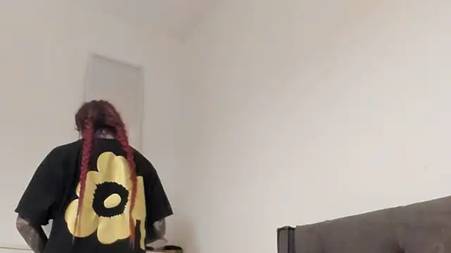 tamarapervert online show from 01-09-26, 09:33