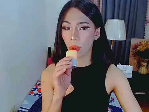 ELLIZABETHFORCUMXX online show from 09-26-25, 10:33