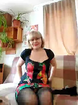 IrmaRose online show from 03-10-25, 08:17