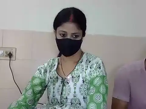 Snapshot of Indian_Horny_Wife chatting on 10-11-25, 09:54 Indian Horny Wife online show from 10-11-25, 09:54