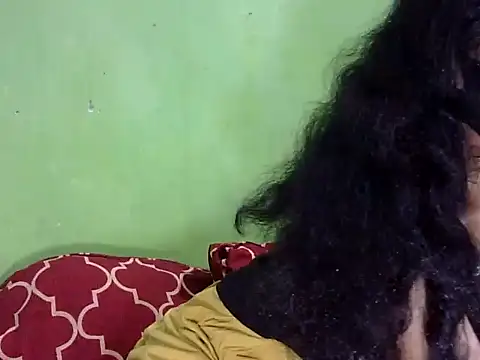 Indian Horny Wife online show from 03-19-26, 05:29