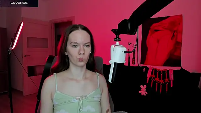 DivineBite online show from 03-13-26, 06:02