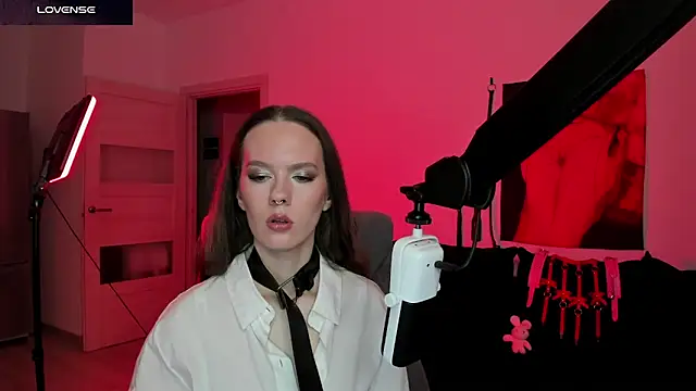 DivineBite online show from 03-11-26, 06:46