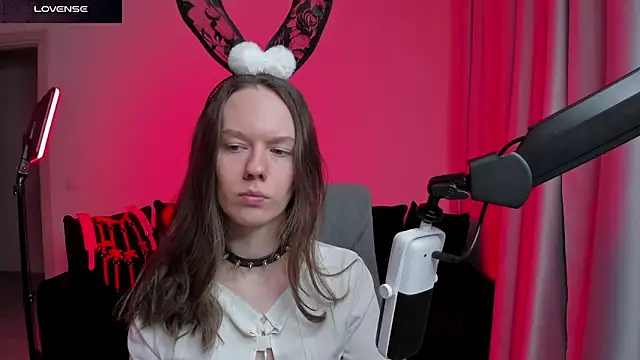 DivineBite online show from 02-06-26, 04:25