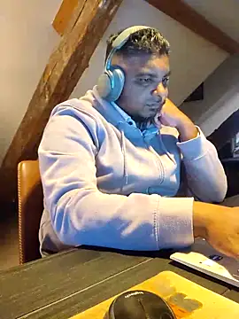 Bandusrilankasexymen online show from 03-19-25, 09:48