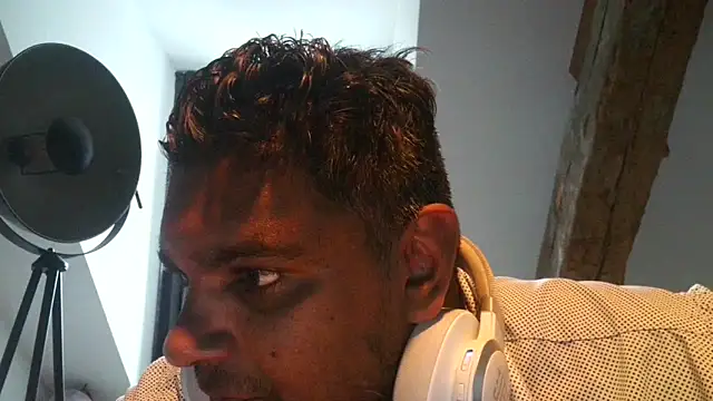 Bandusrilankasexymen online show from 02-05-25, 12:17