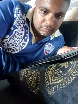 Snapshot of Bandusrilankasexymen chatting on 07-10-26, 01:33 Bandusrilankasexymen online show from 07-10-26, 01:33