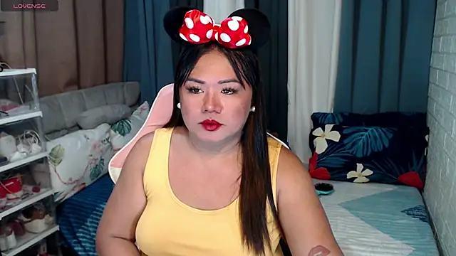 Snapshot of MagnificatMistress chatting on 02-12-25, 05:26 MagnificatMistress online show from 02-12-25, 05:26