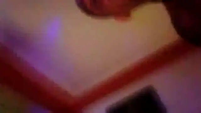 Snapshot of golfo1811 chatting on 08-06-26, 05:24 golfo1811 online show from 08-06-26, 05:24