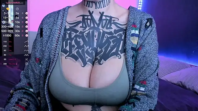 Snapshot of Eurusholmess chatting on 12-19-24, 05:29 Eurusholmess online show from 12-19-24, 05:29