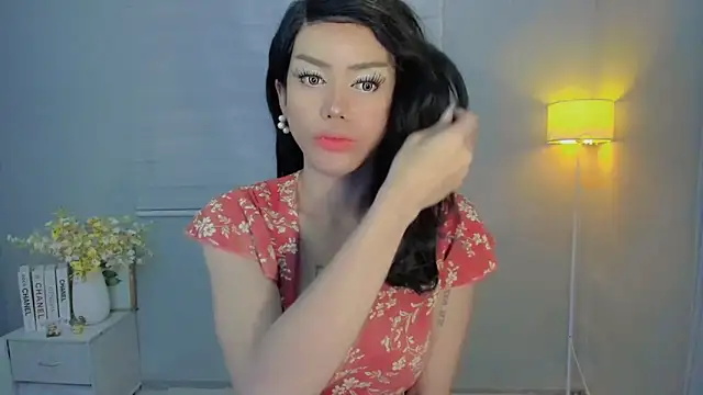 Snapshot of Patricia_fox chatting on 06-30-26, 10:43 Patricia fox online show from 06-30-26, 10:43