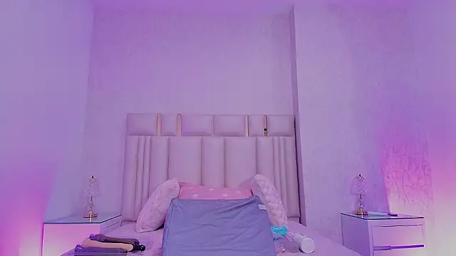  carolina fox online show from 03-13-26, 03:22