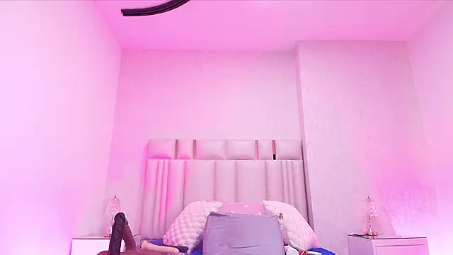  carolina fox online show from 01-17-26, 03:10