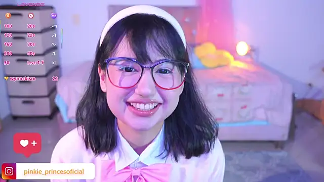 Snapshot of Pinkie_Princes chatting on 05-02-26, 11:54 Pinkie Princes online show from 05-02-26, 11:54