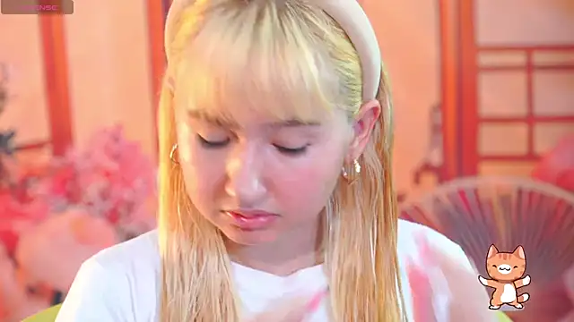 Pinkie Princes online show from 12-01-25, 03:07