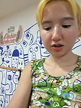 Pinkie Princes online show from 12-16-25, 12:48