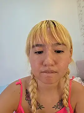 Pinkie Princes online show from 12-19-25, 08:44