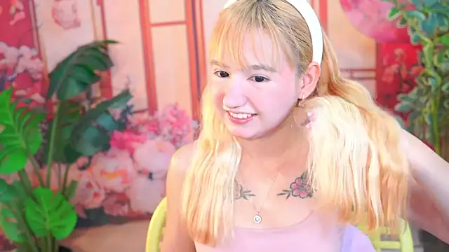 Pinkie Princes online show from 11-08-25, 07:39