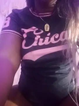 EmilyyRosee  online show from 04-16-26, 10:05