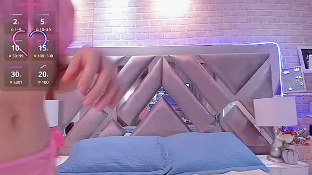 lixie  online show from 02-20-25, 08:47