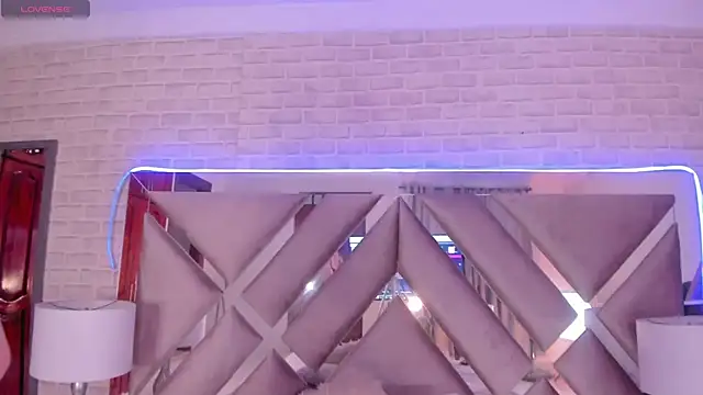 lixie  online show from 02-12-25, 08:29