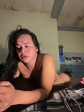 Snapshot of sweetyula chatting on 04-25-26, 06:27 sweetyula online show from 04-25-26, 06:27
