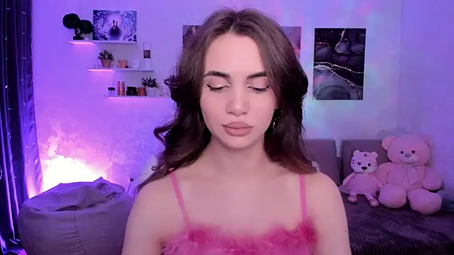 Snapshot of aPieceOfJoy chatting on 01-06-26, 09:30 aPieceOfJoy online show from 01-06-26, 09:30