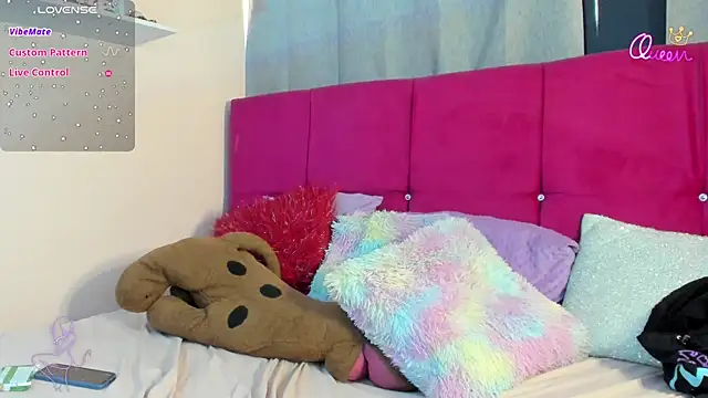 candymills1 online show from 05-06-26, 03:16