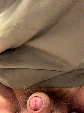 Snapshot of Senzuri_kun chatting on 09-29-25, 06:35 Senzuri kun online show from 09-29-25, 06:35