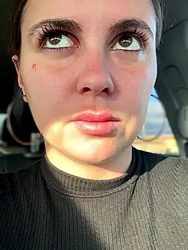 Samantha official online show from 12-18-25, 08:30